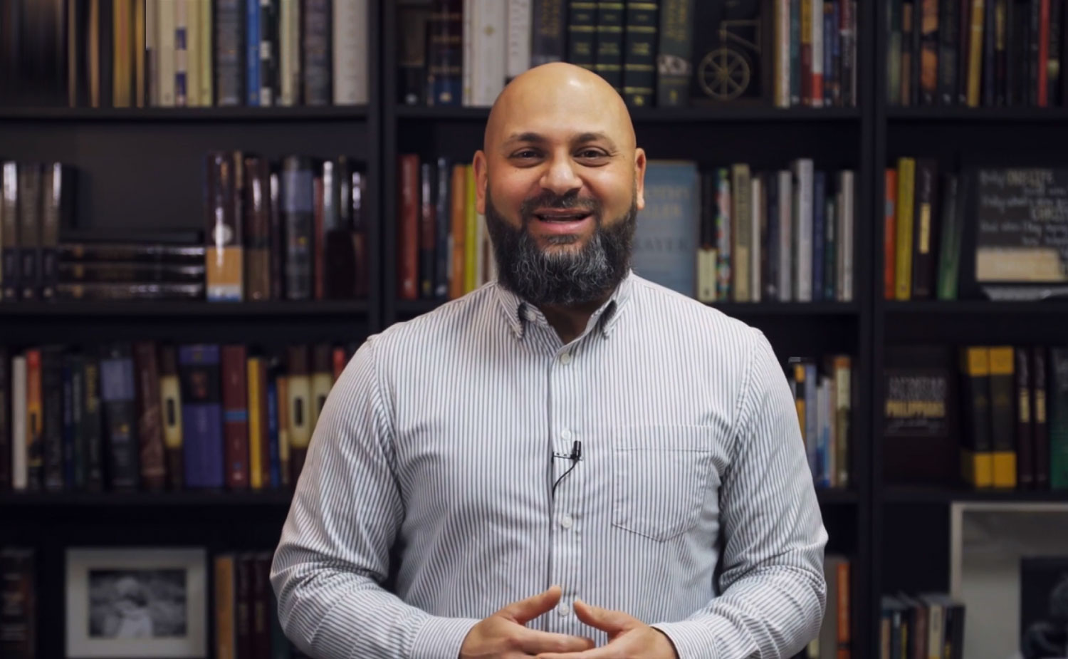 Pastor speaking of his experience